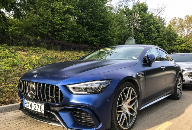 Mercedes-AMG GT 63 S X290