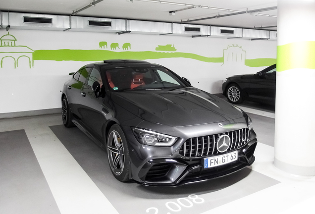 Mercedes-AMG GT 63 S X290