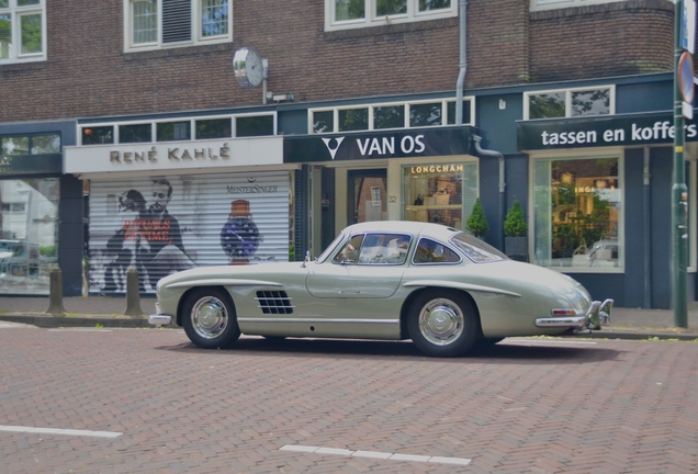 Mercedes-Benz 300SL Gullwing