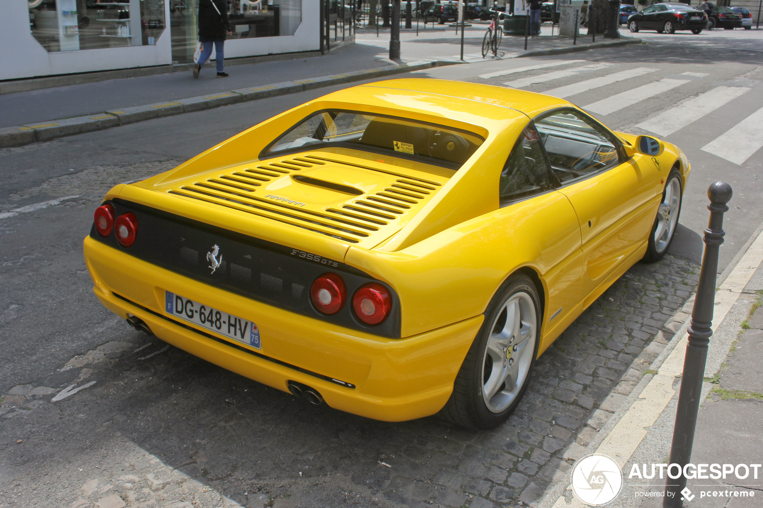 Ferrari F355 GTS