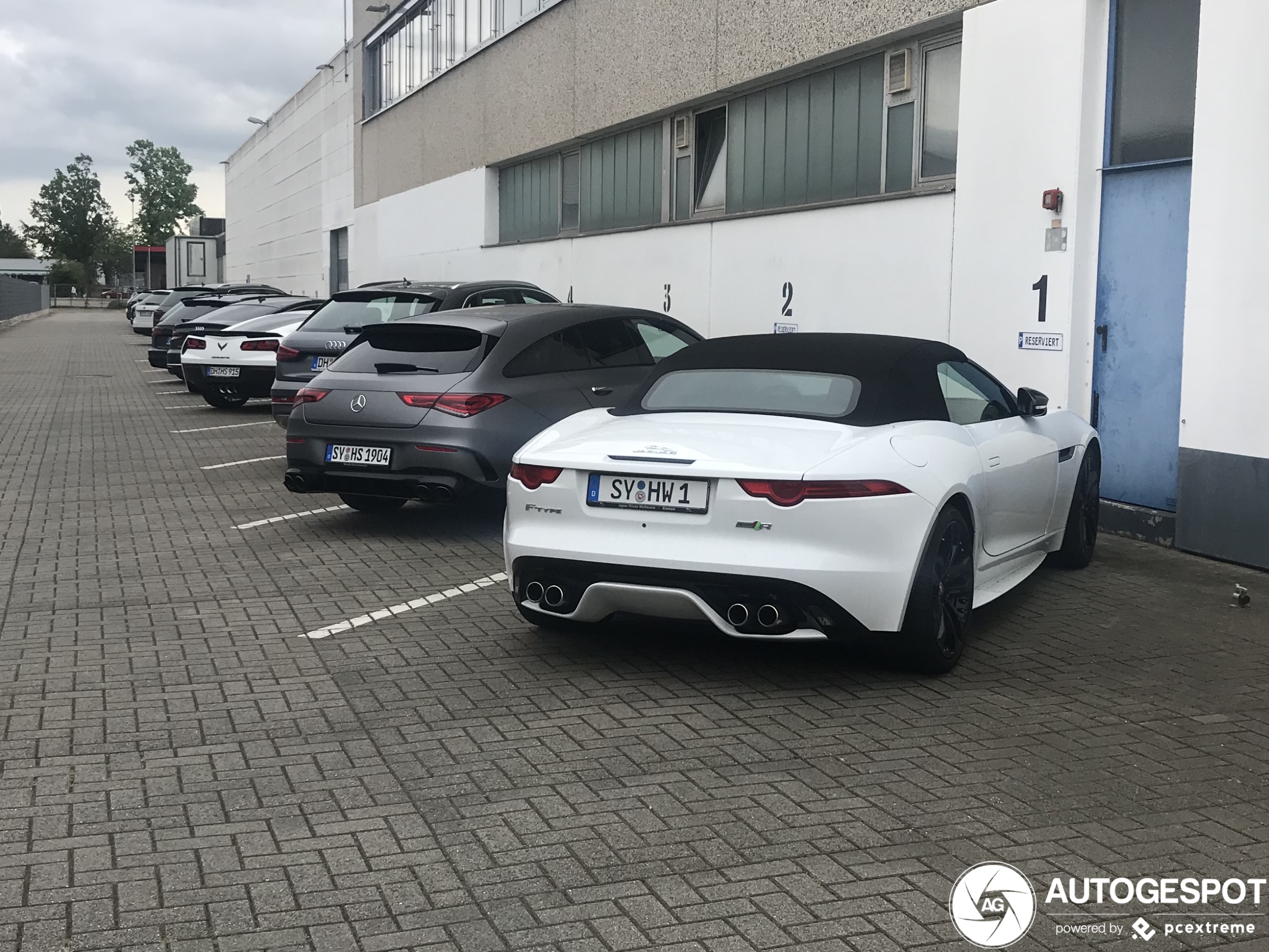 Jaguar F-TYPE R AWD Convertible