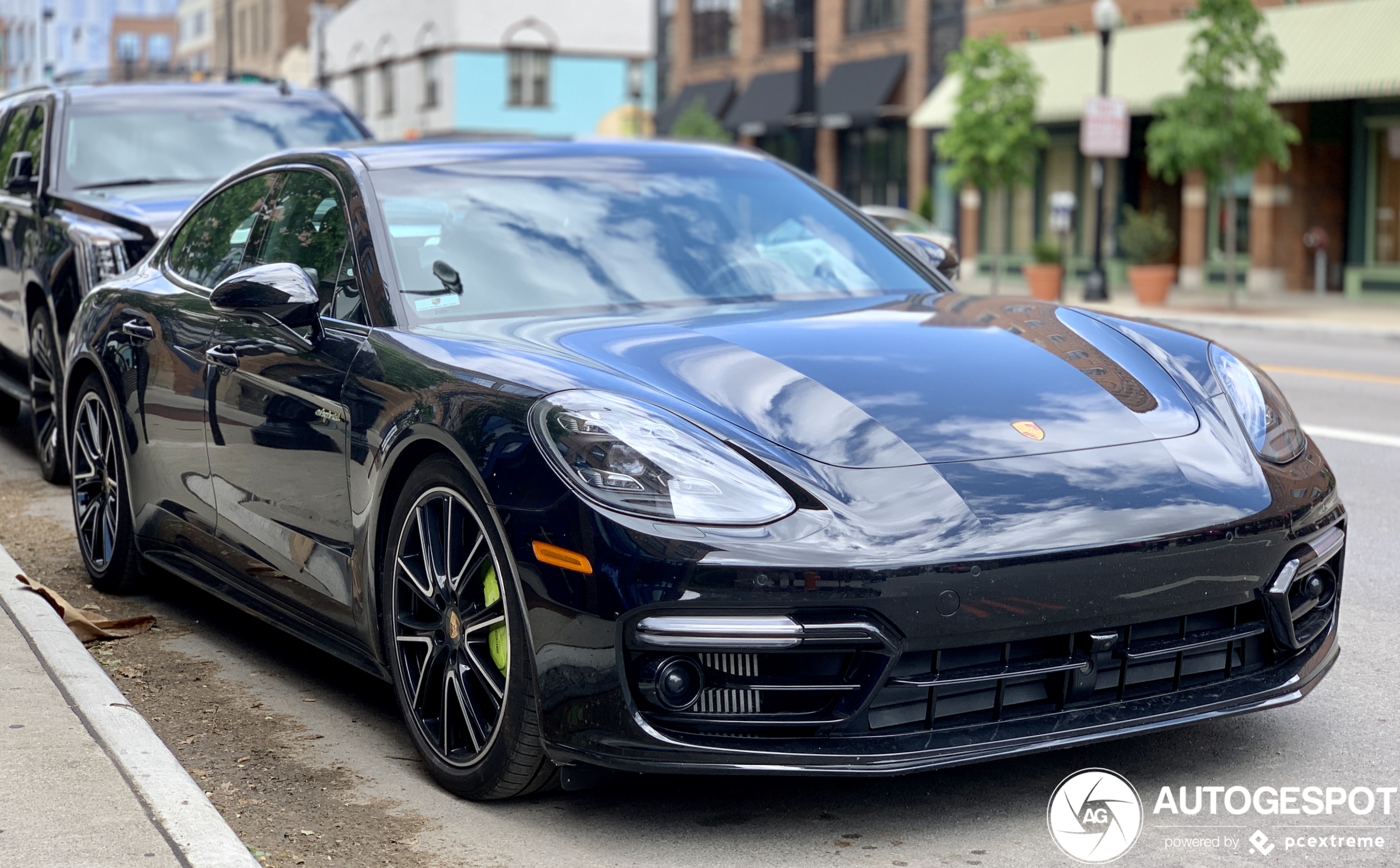 Porsche 971 Panamera Turbo S E-Hybrid