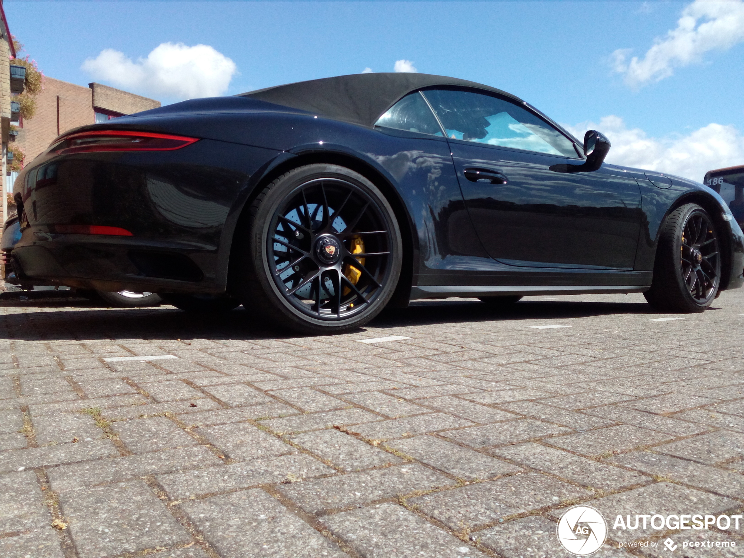 Porsche 991 Carrera 4 GTS Cabriolet MkII