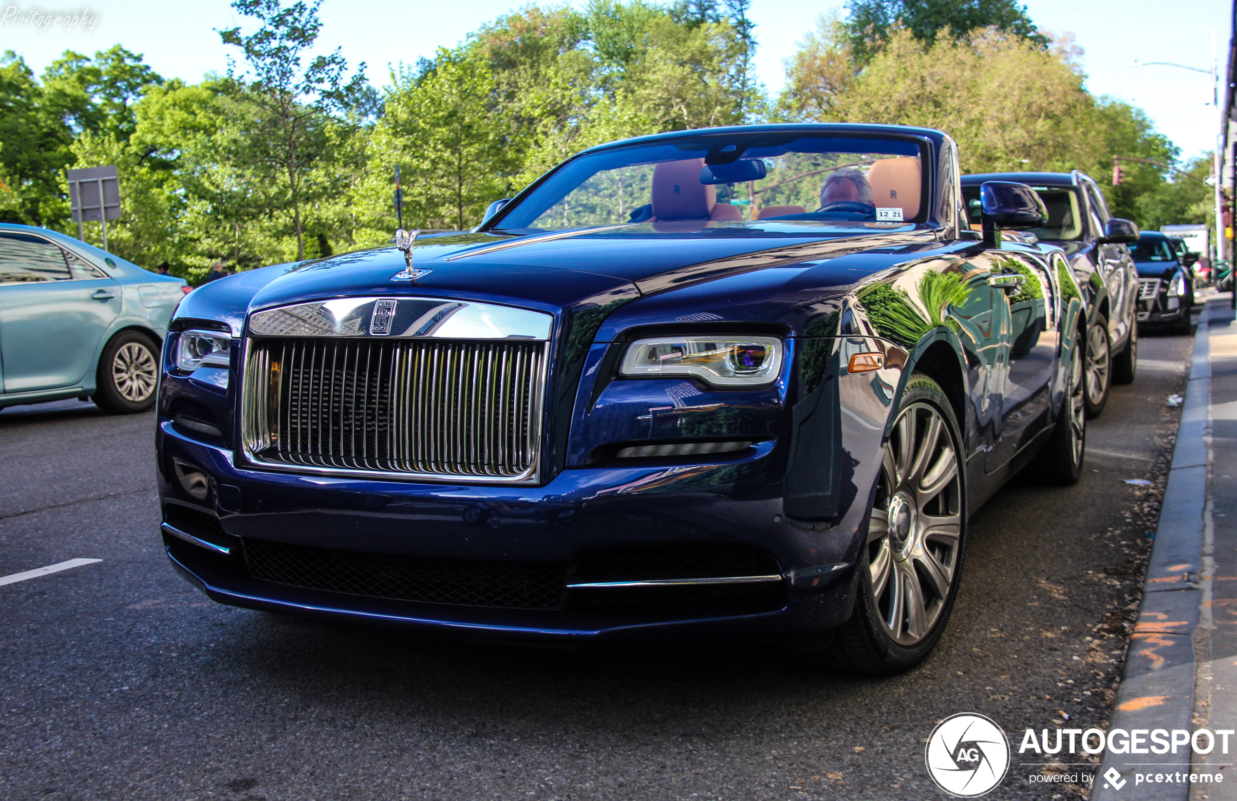 Rolls-Royce Dawn