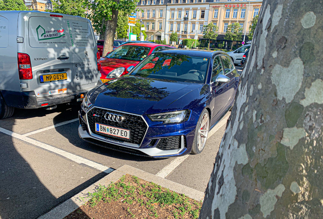 Audi RS4 Avant B9