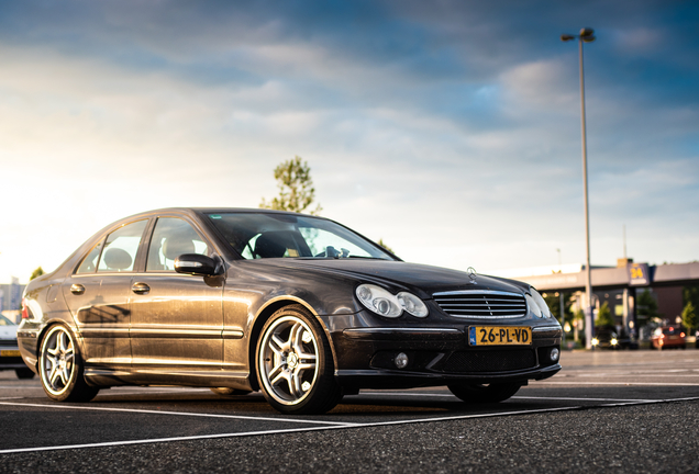 Mercedes-Benz C 55 AMG