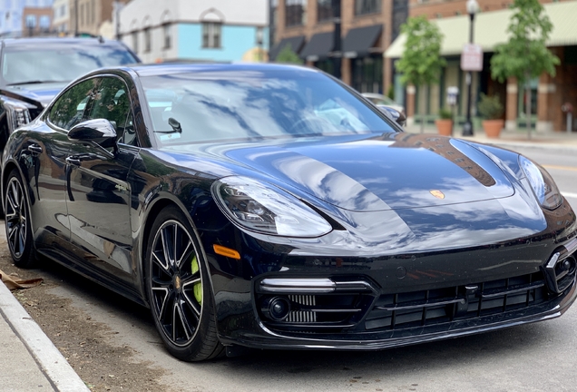 Porsche 971 Panamera Turbo S E-Hybrid