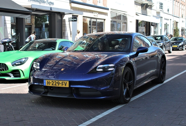 Porsche Taycan Turbo