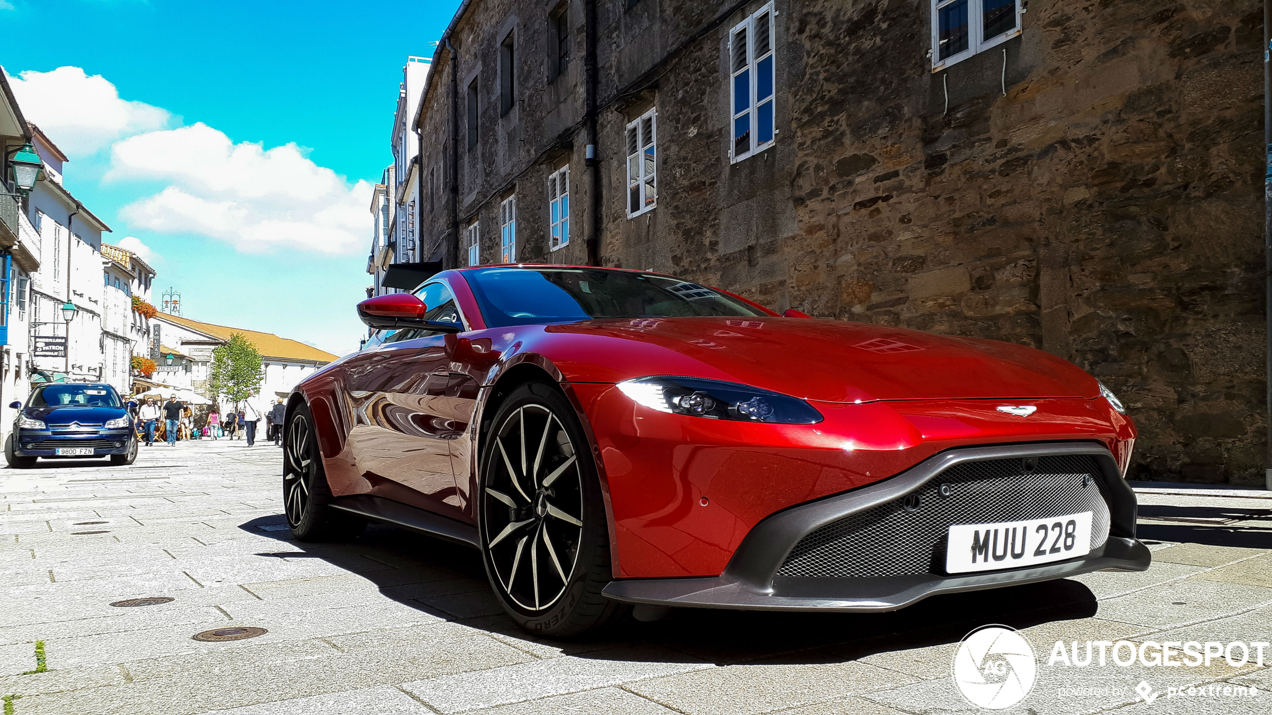 Aston Martin V8 Vantage 2018