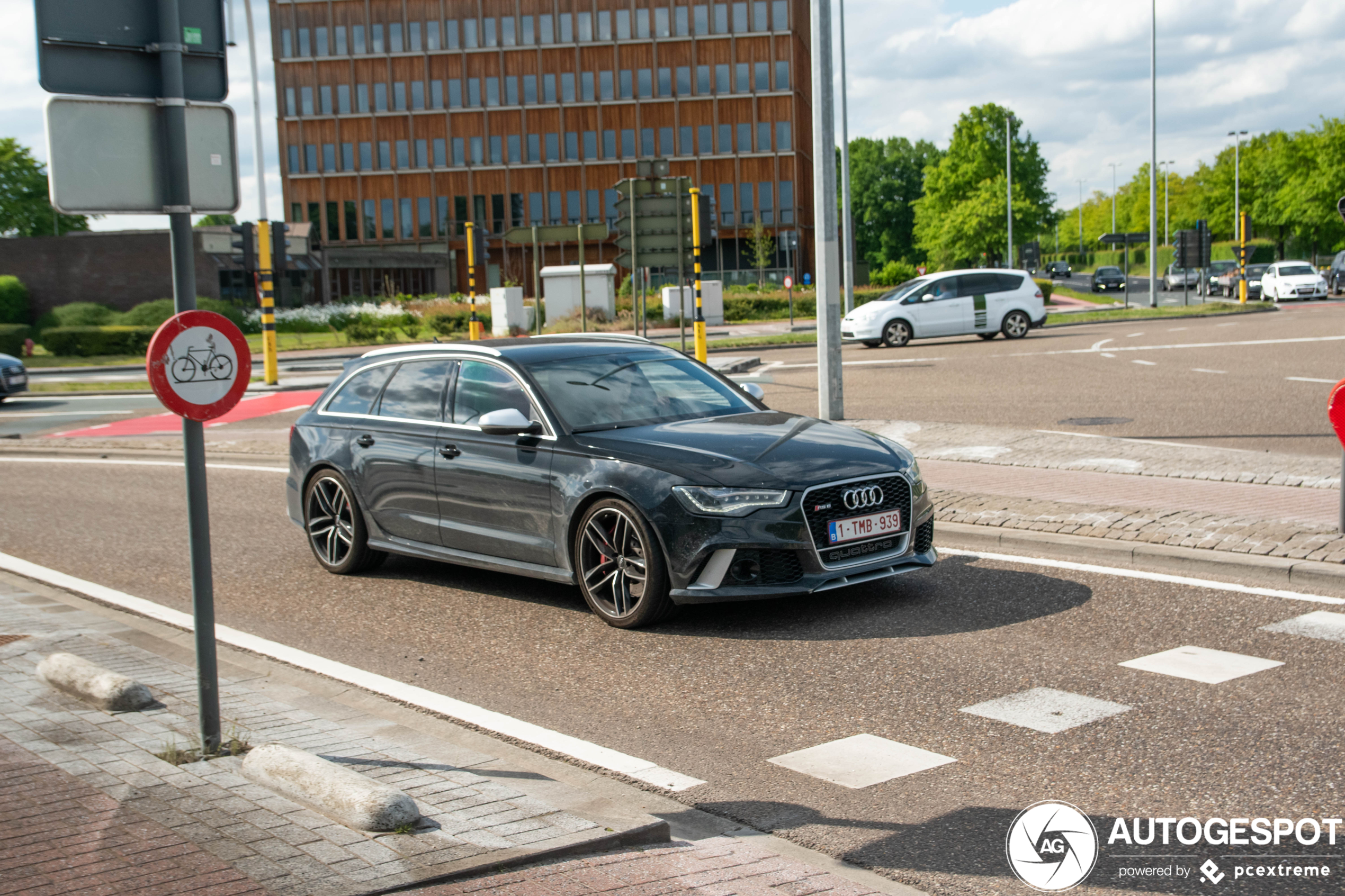 Audi RS6 Avant C7