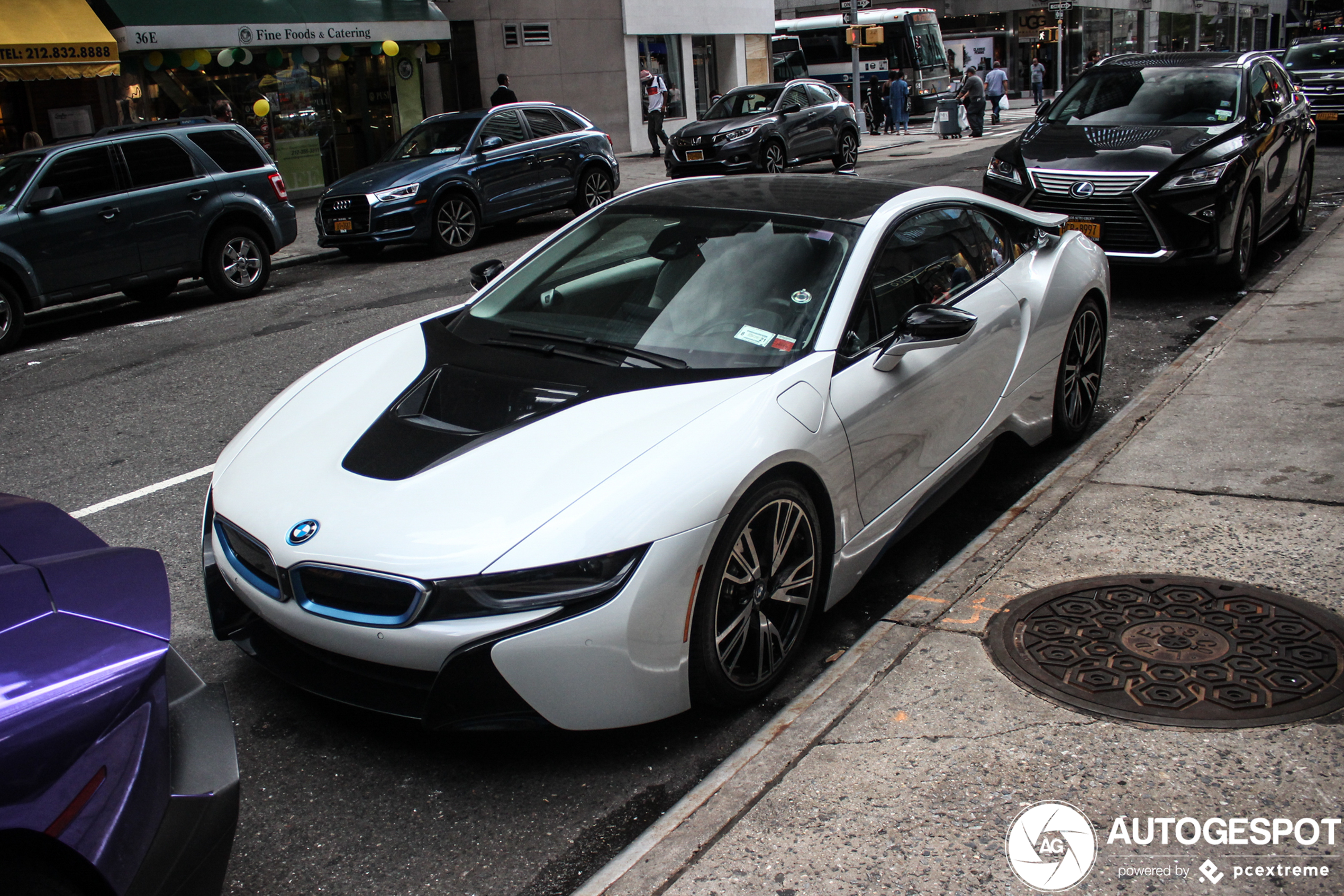 BMW i8