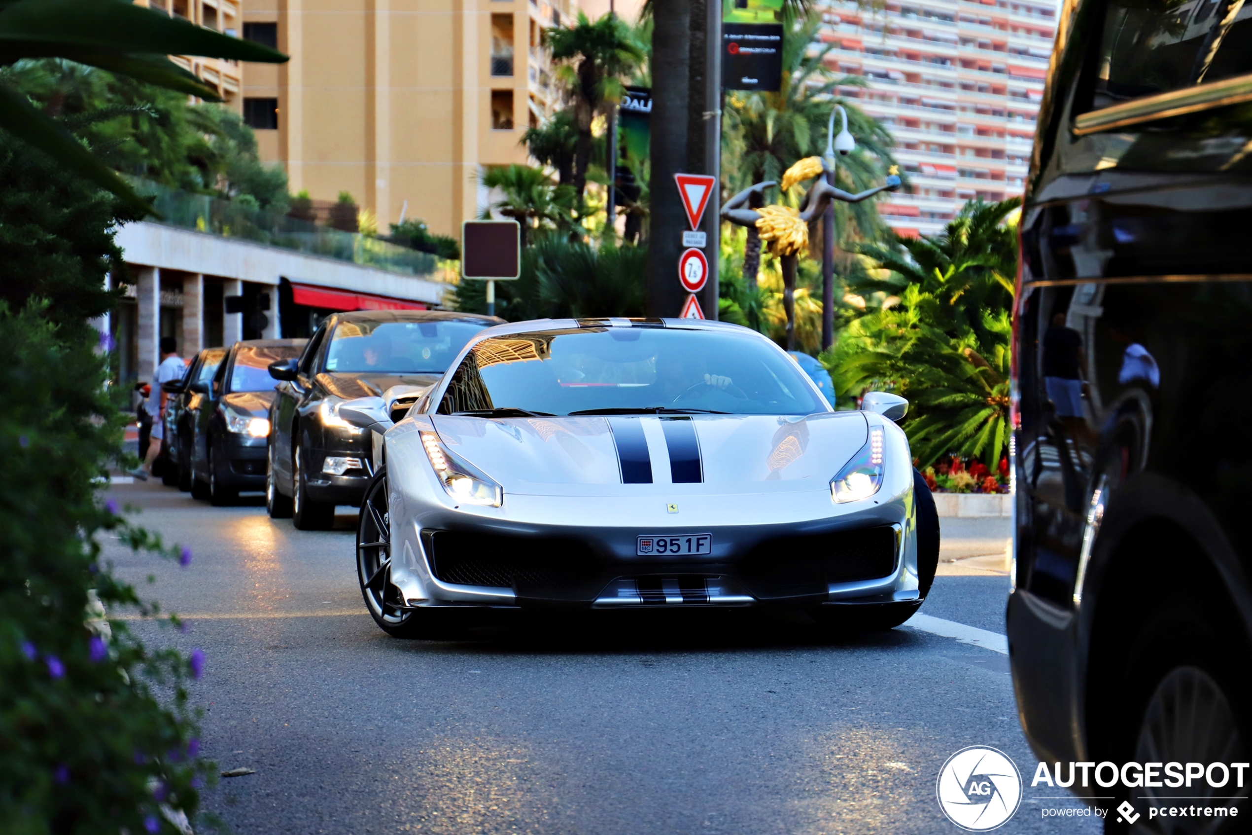 Ferrari 488 Pista