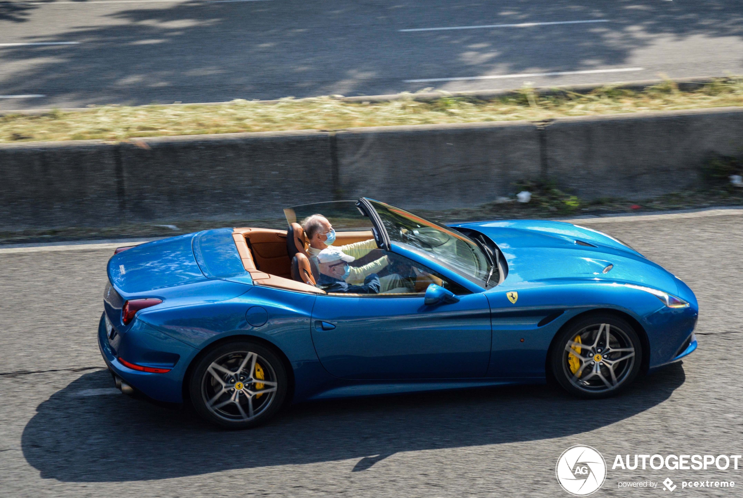 Ferrari California T