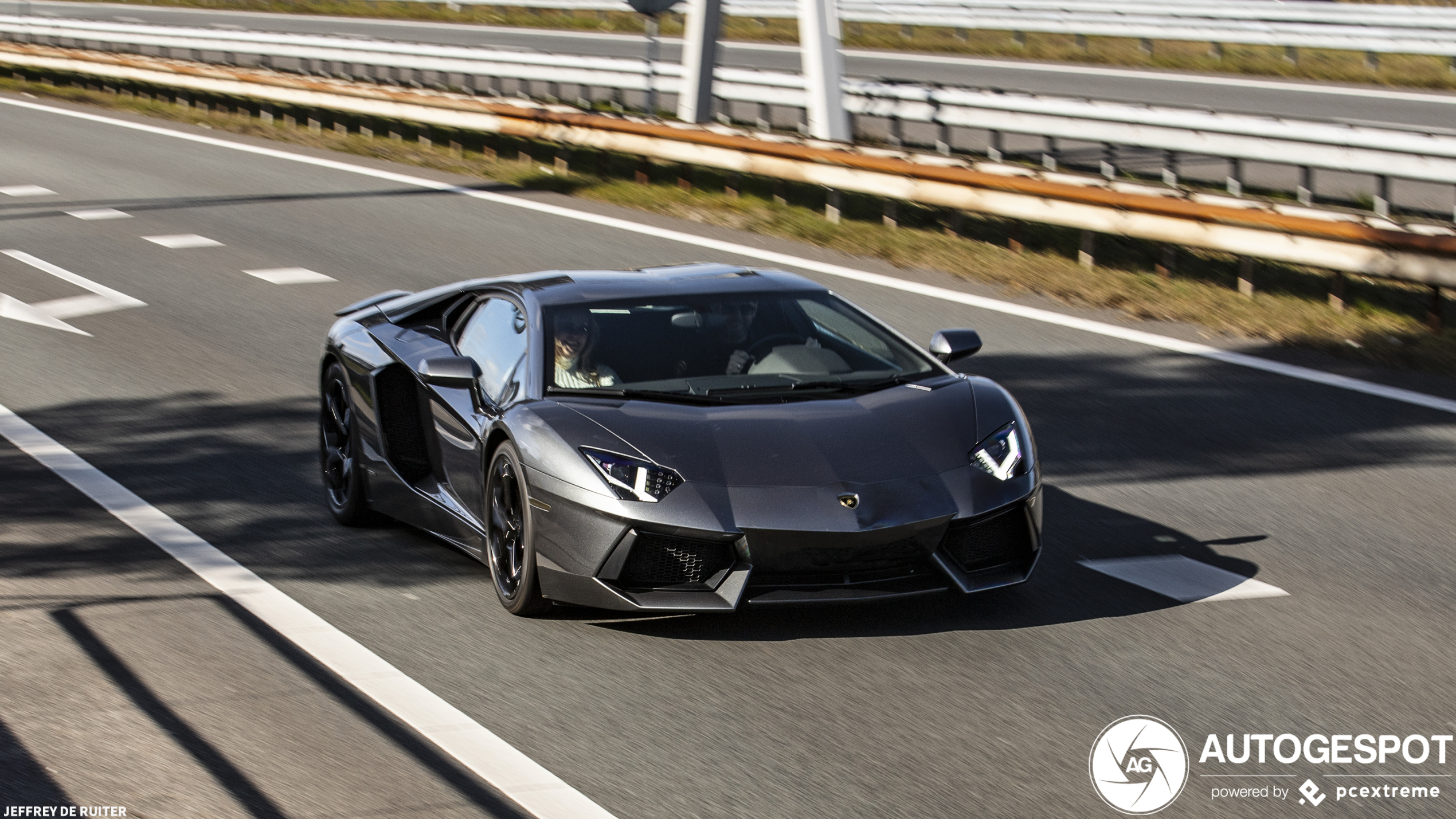 Lamborghini Aventador LP700-4