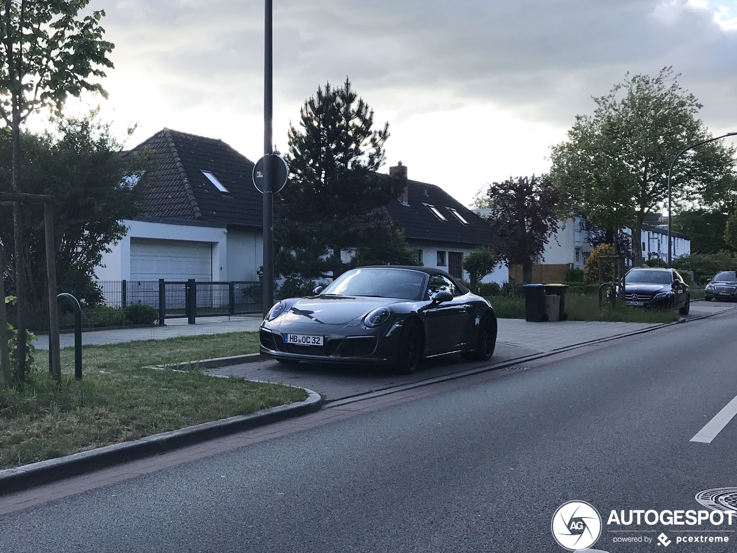 Porsche 991 Carrera 4 GTS Cabriolet MkII