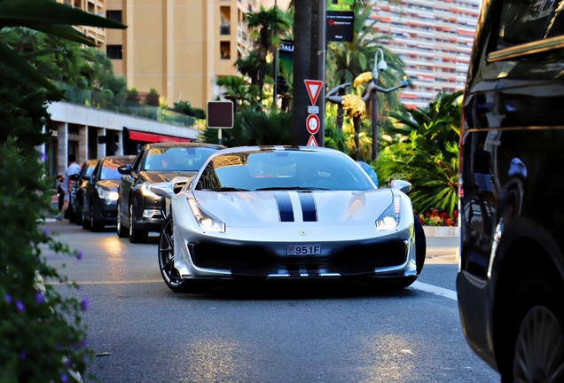 Ferrari 488 Pista