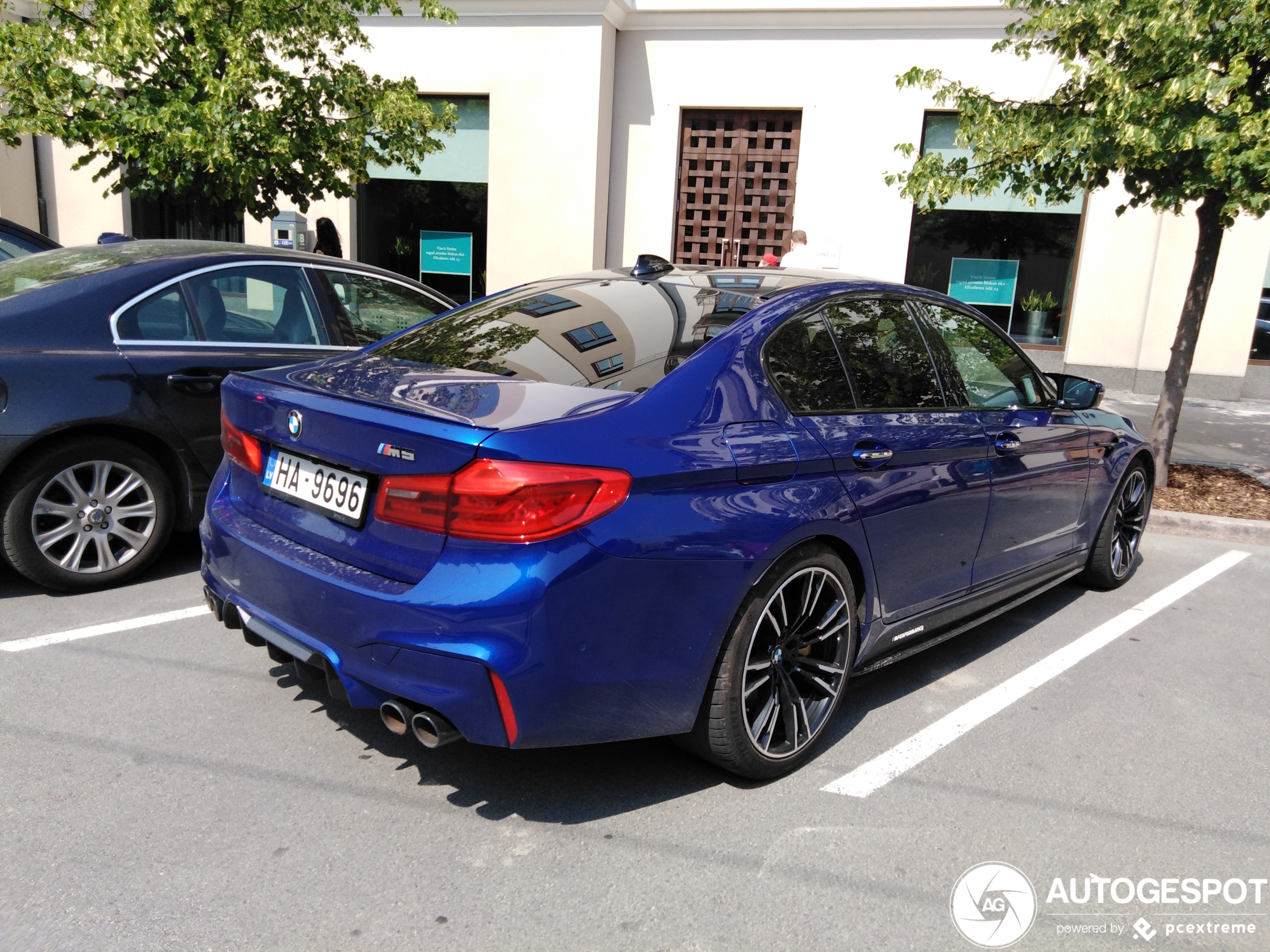 BMW M5 F90