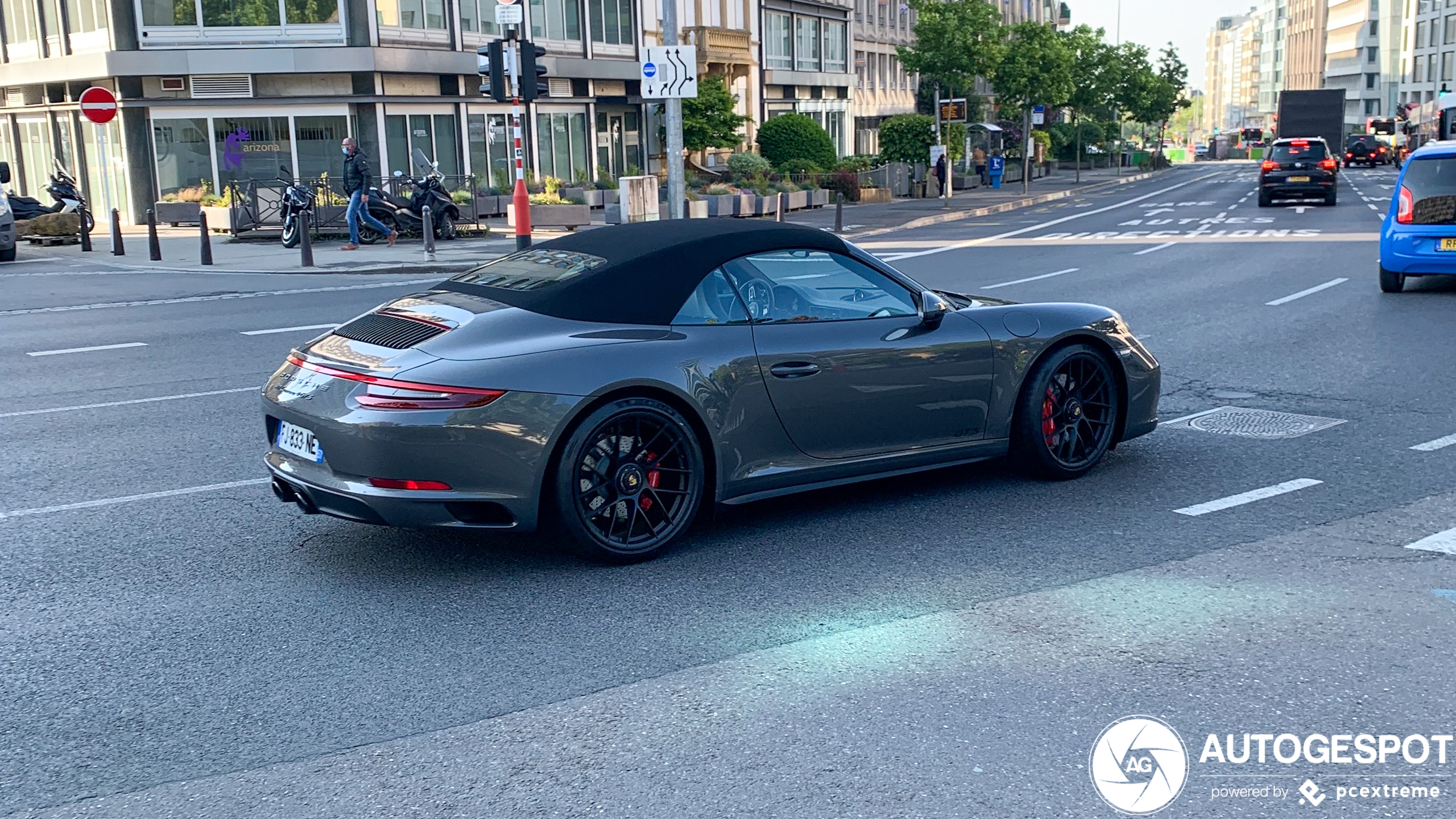 Porsche 991 Carrera 4 GTS Cabriolet MkII