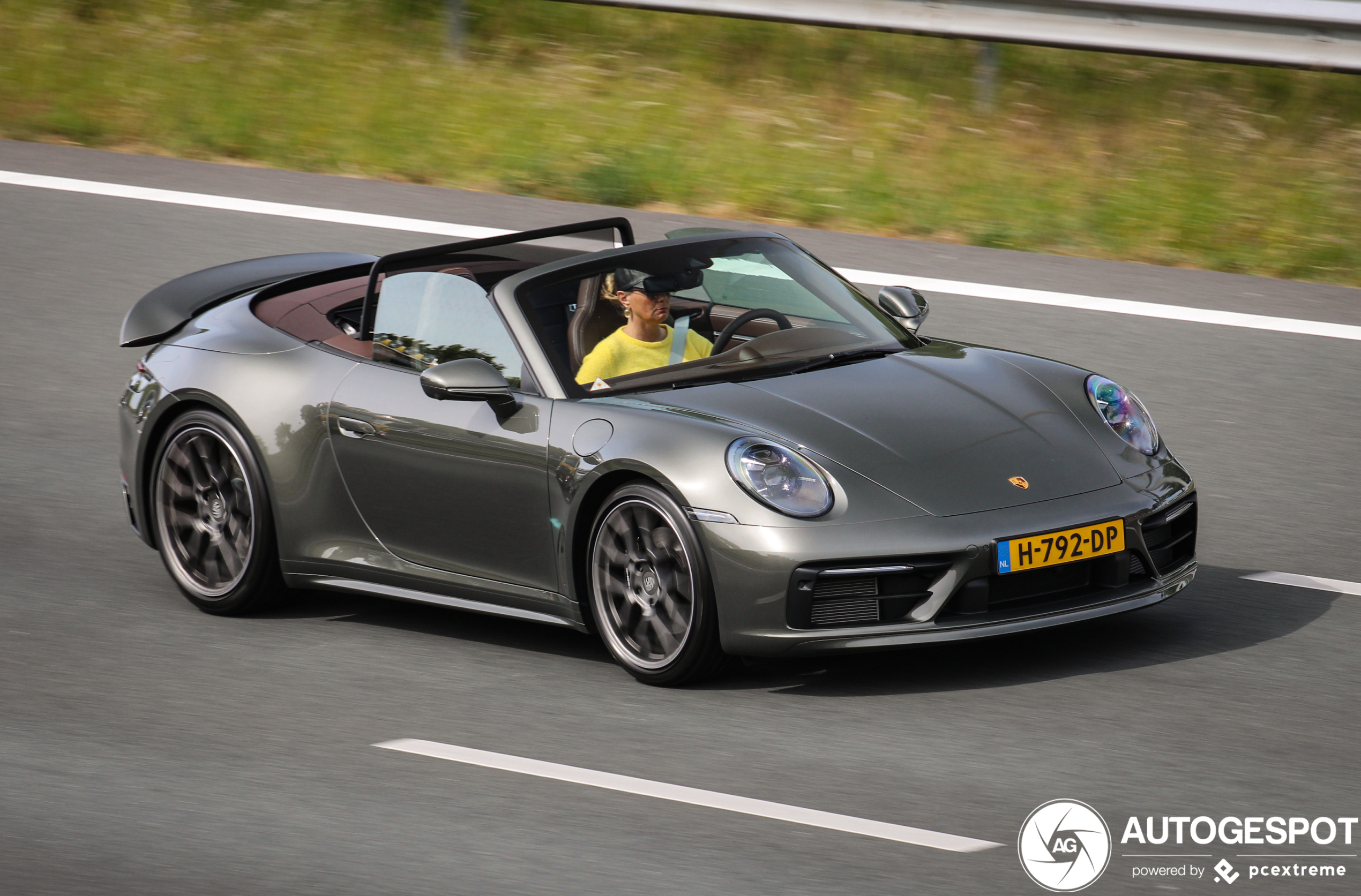 Porsche 992 Carrera S Cabriolet