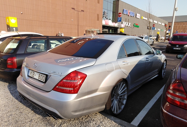 Mercedes-Benz S 63 AMG W221 2010