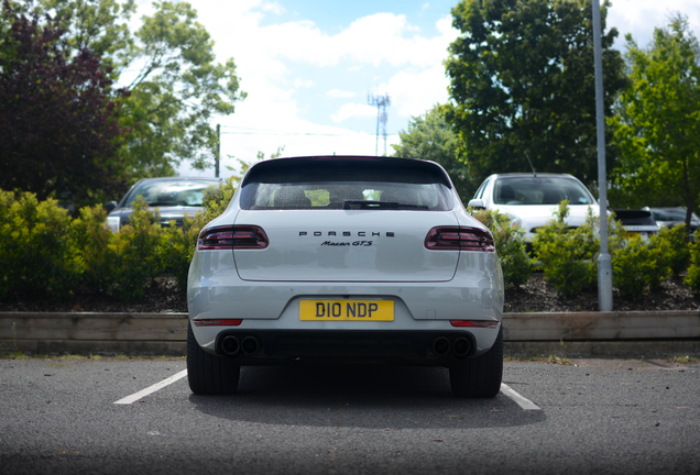 Porsche 95B Macan GTS