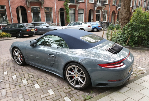 Porsche 991 Carrera 4S Cabriolet MkII