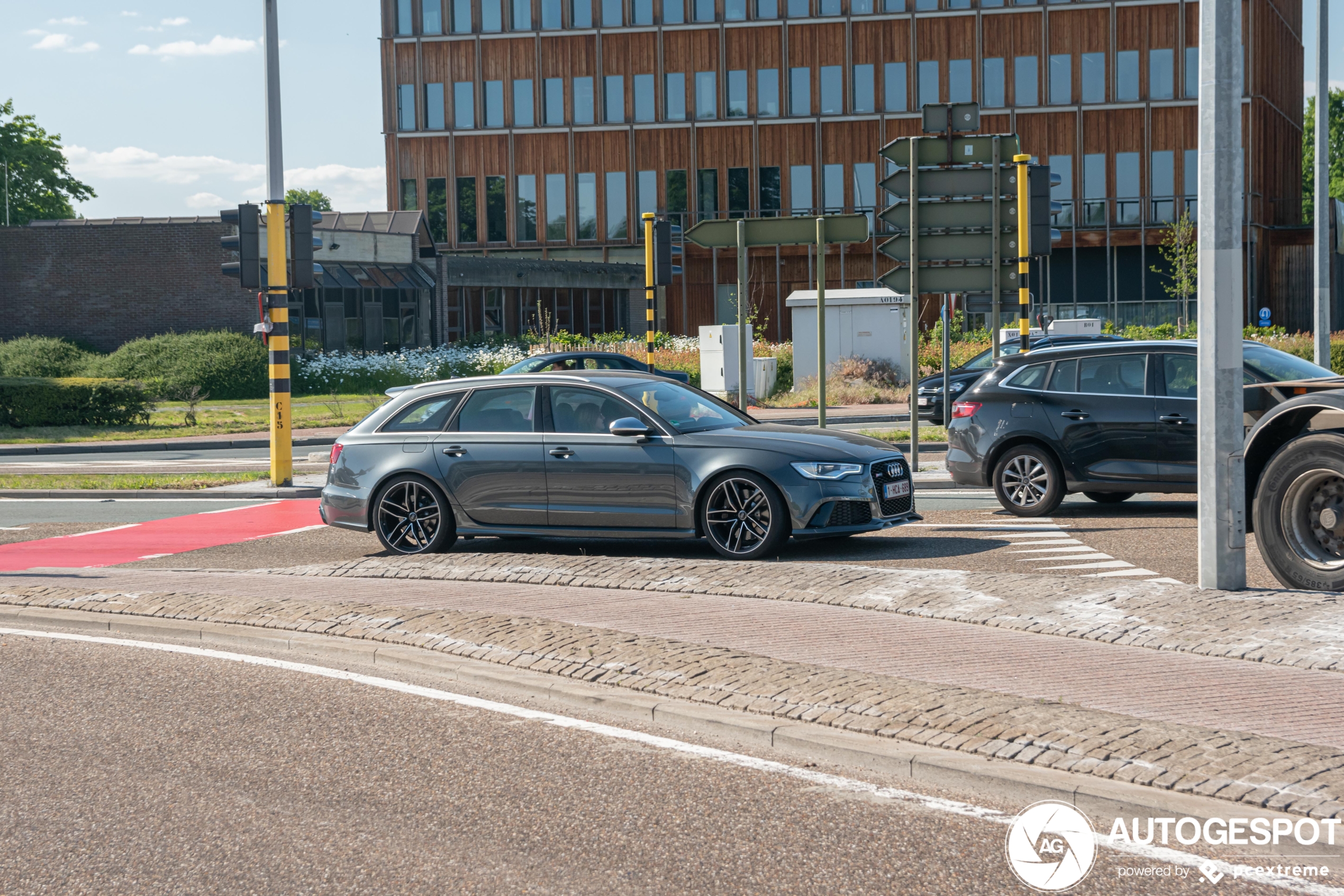 Audi RS6 Avant C7