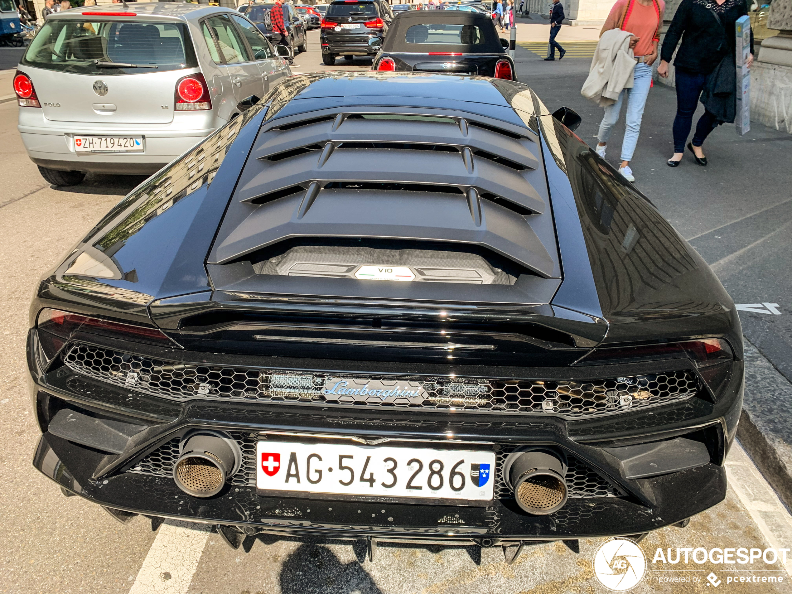 Lamborghini Huracán LP640-4 EVO