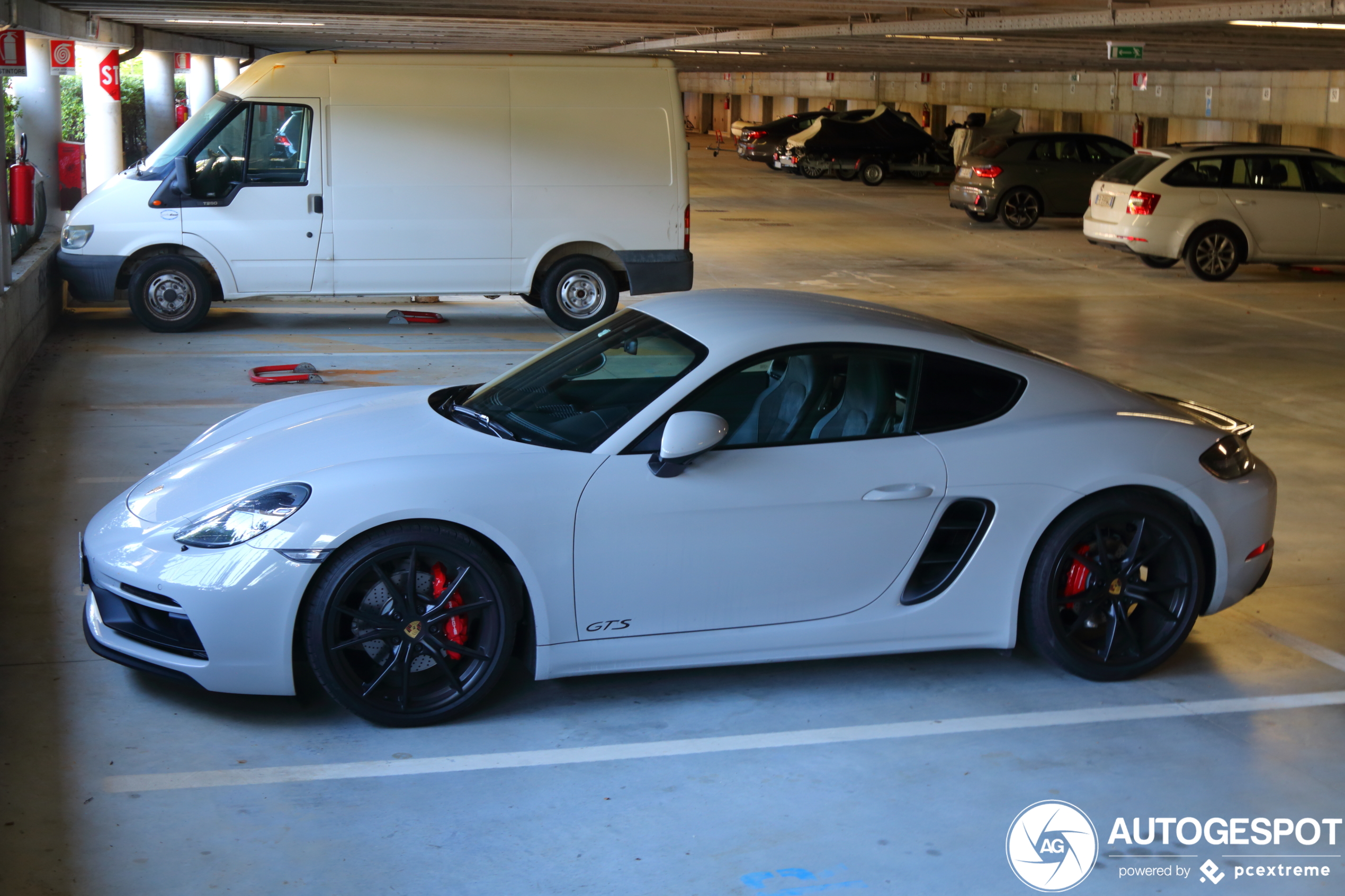 Porsche 718 Cayman GTS