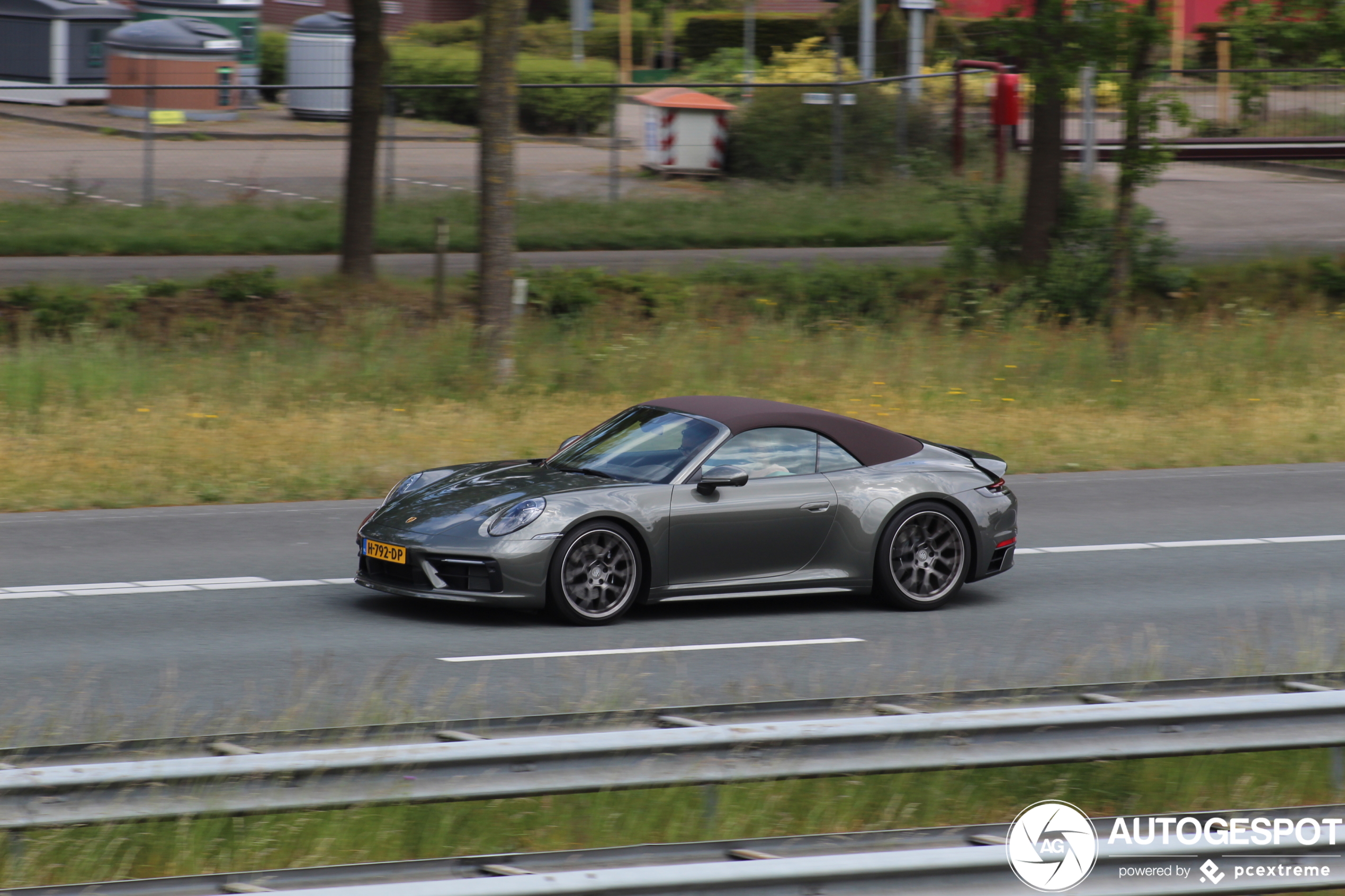 Porsche 992 Carrera S Cabriolet