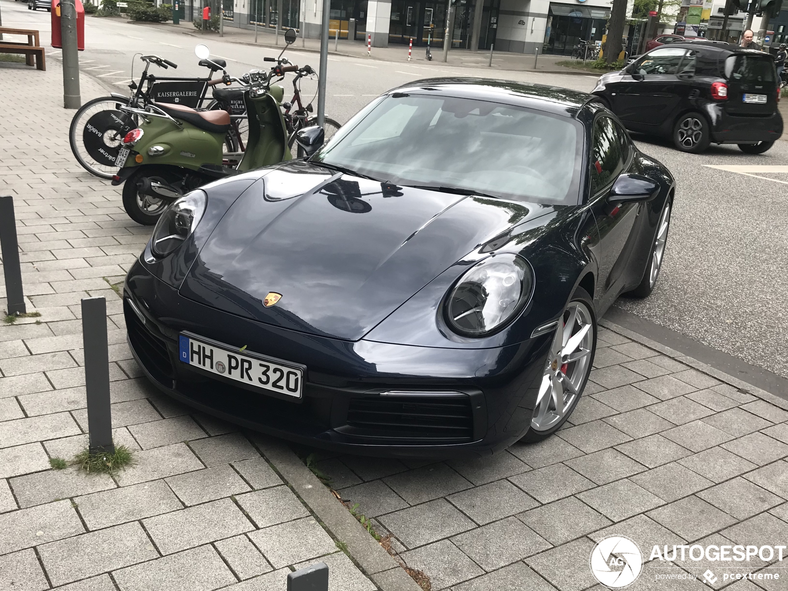 Porsche 992 Carrera S