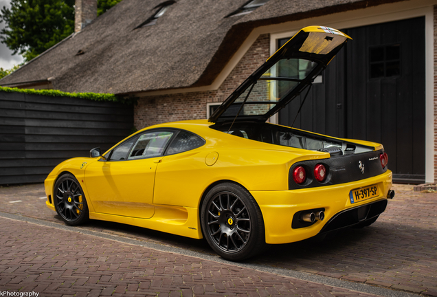 Ferrari Challenge Stradale