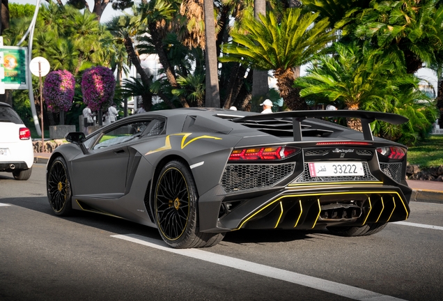 Lamborghini Aventador LP750-4 SuperVeloce