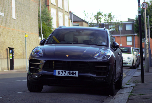 Porsche 95B Macan Turbo