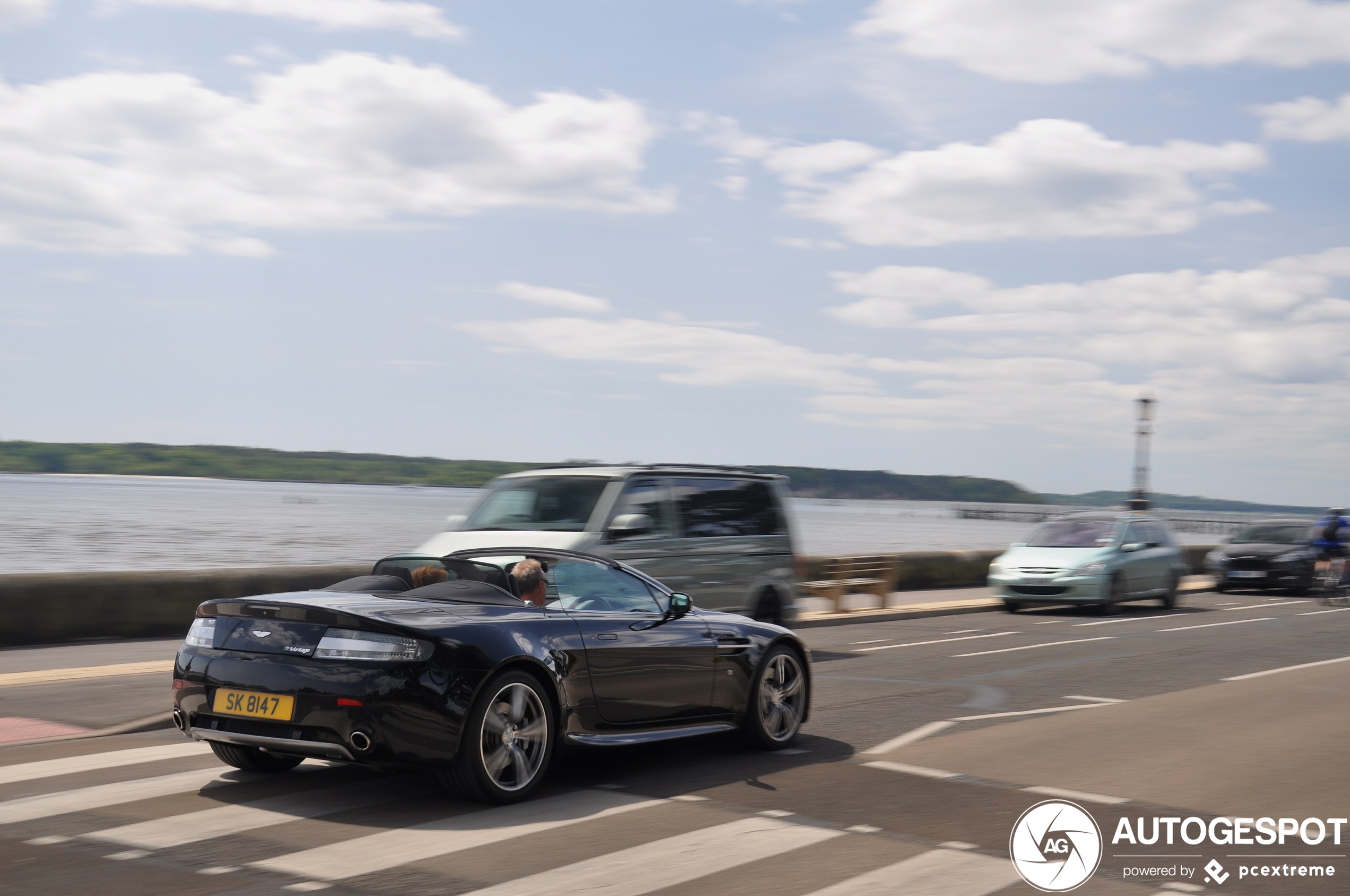 Aston Martin V8 Vantage N400 Roadster