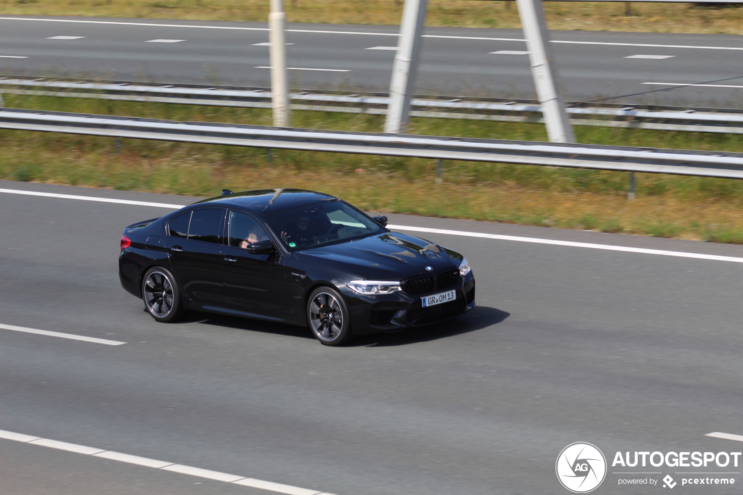 BMW M5 F90