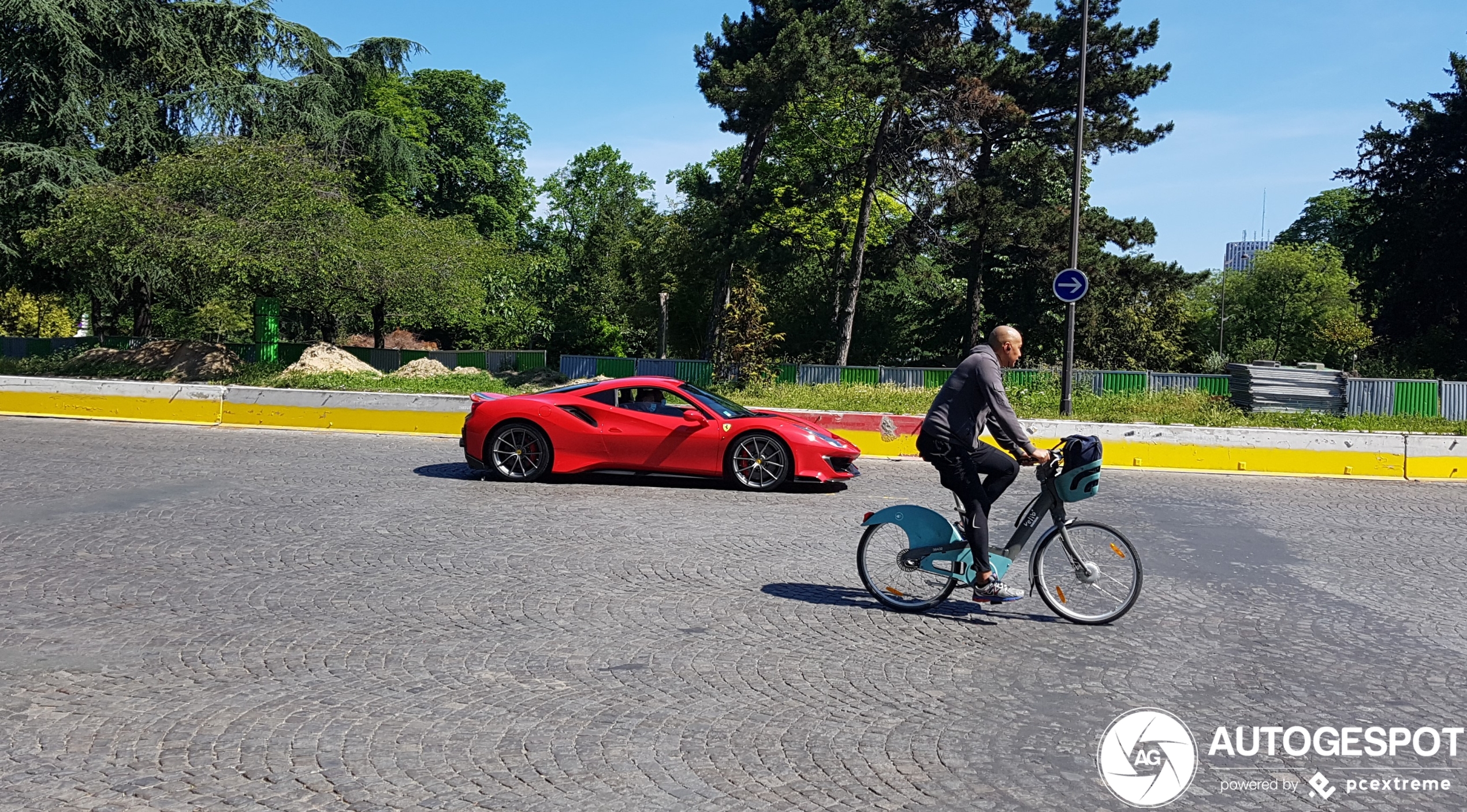 Ferrari 488 Pista