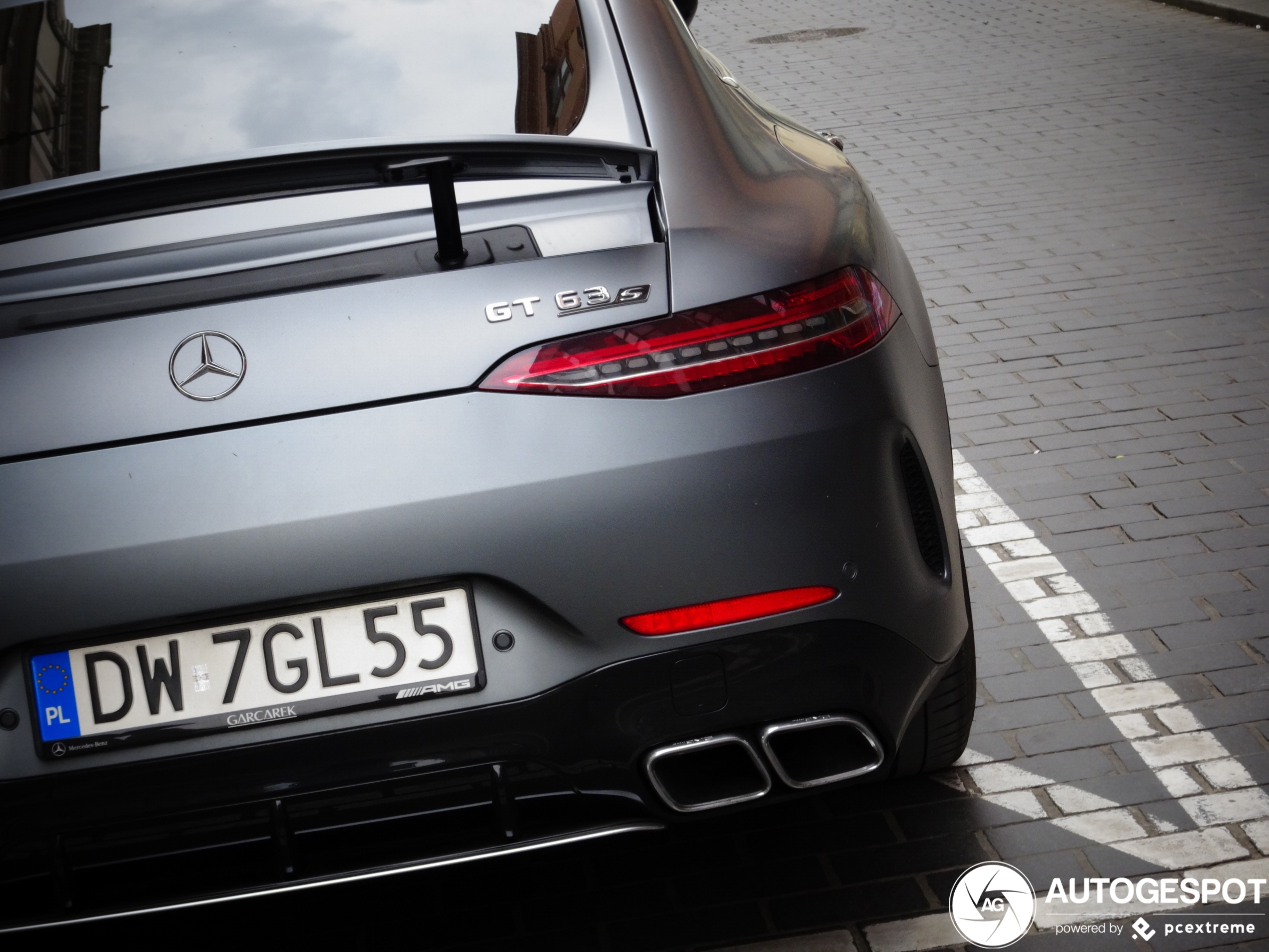 Mercedes-AMG GT 63 S X290