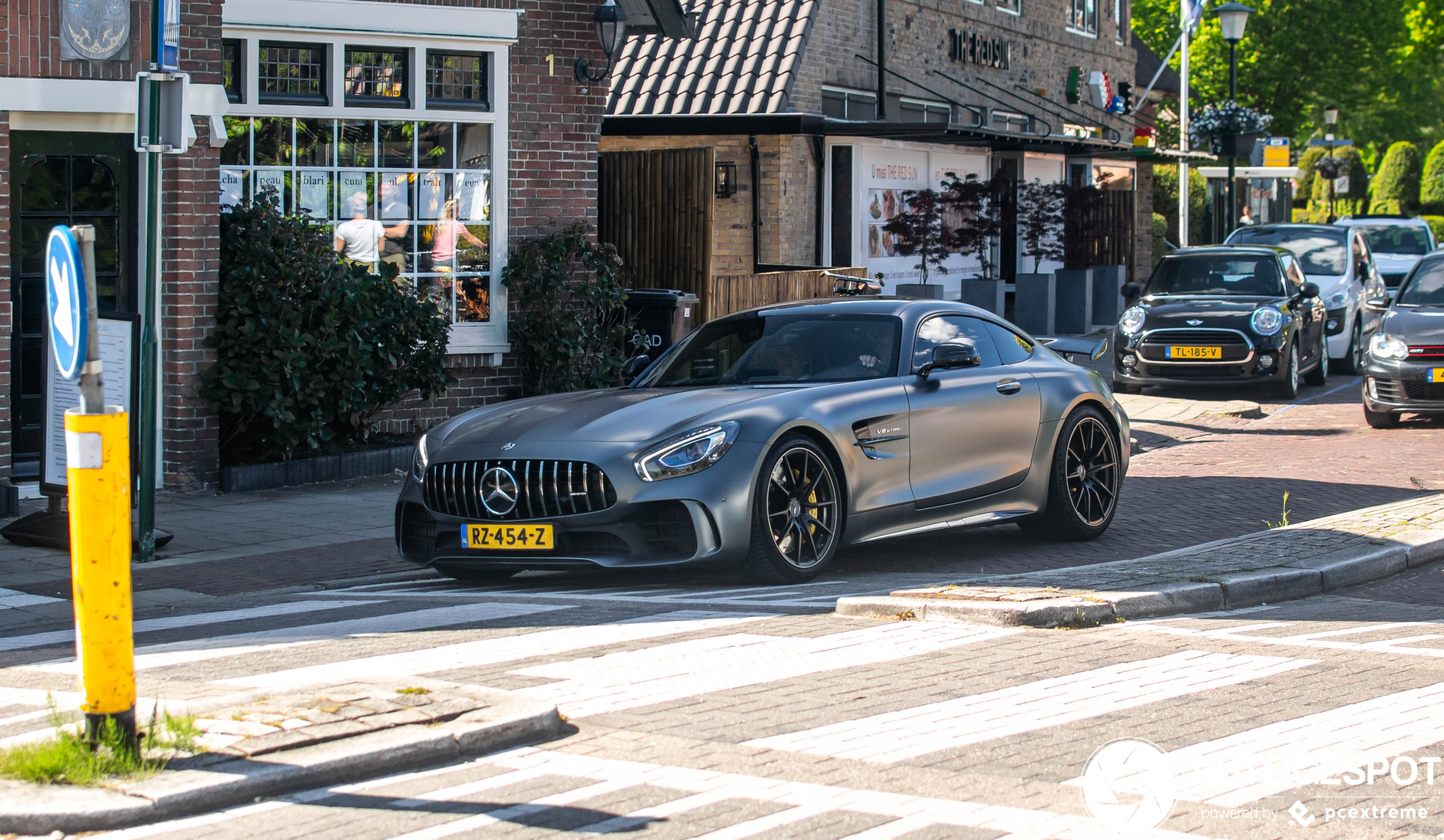 Mercedes-AMG GT R C190