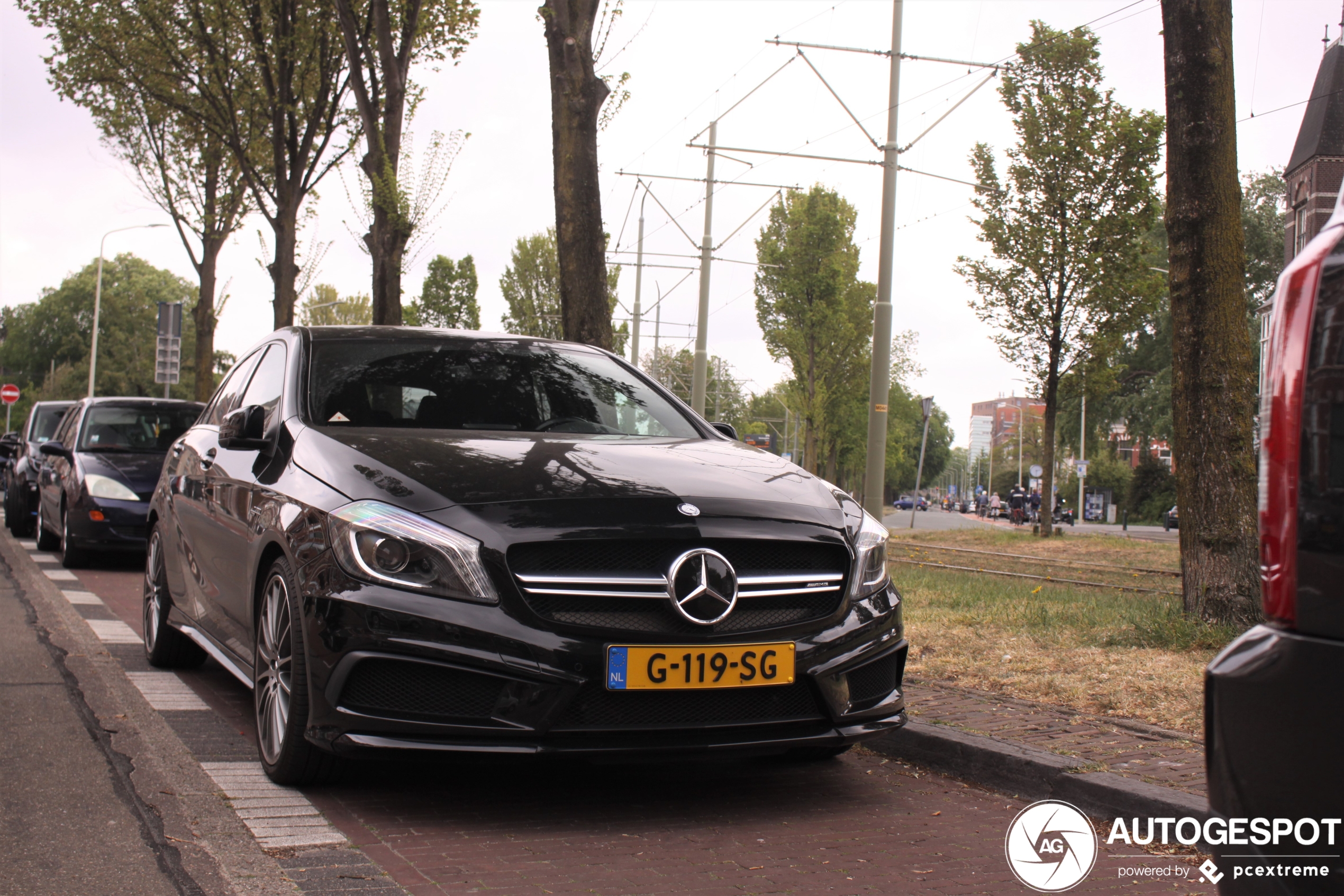 Mercedes-Benz A 45 AMG