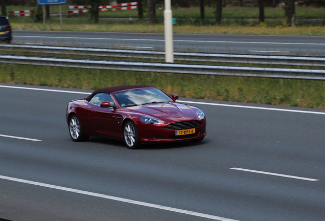 Aston Martin DB9 Volante