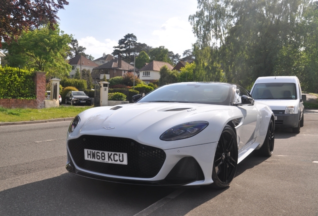 Aston Martin DBS Superleggera