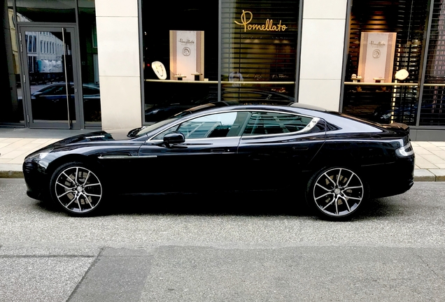 Aston Martin Rapide S