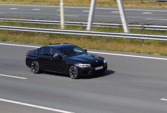 BMW M5 F90