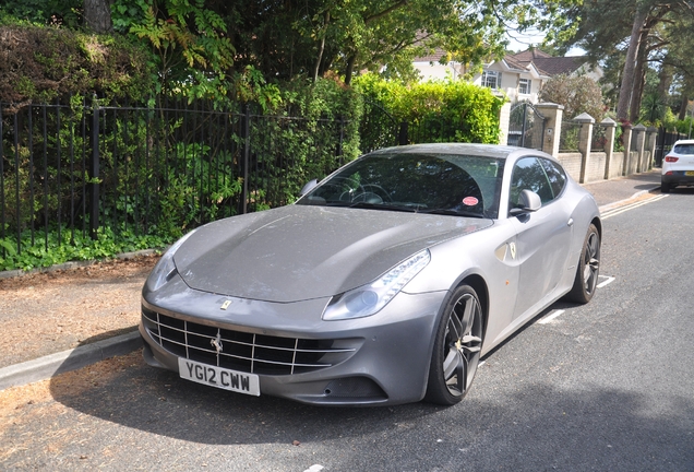 Ferrari FF