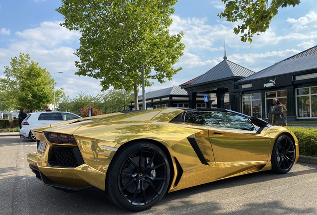 Lamborghini Aventador LP700-4 Roadster