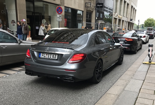 Mercedes-AMG E 63 S W213