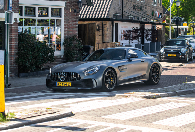 Mercedes-AMG GT R C190