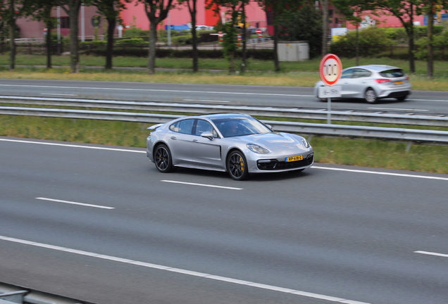 Porsche 971 Panamera Turbo S E-Hybrid