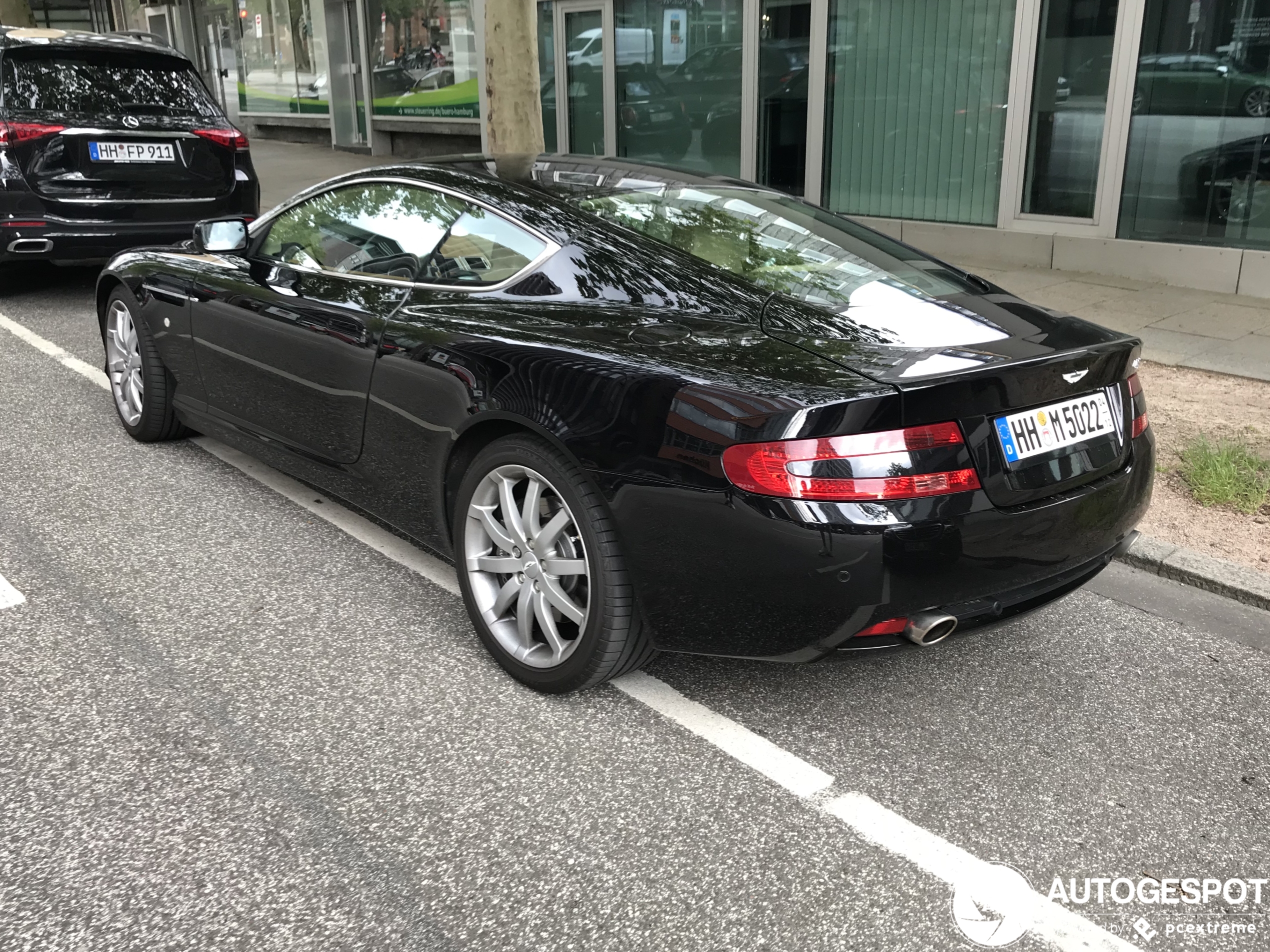 Aston Martin DB9